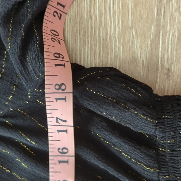 Torrid Top size 0 - Picture 5 of 6